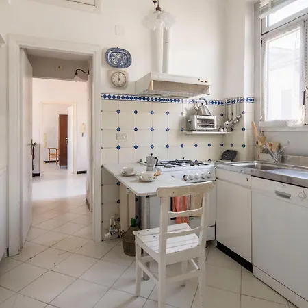 Apartament La Terrazza In Centro, *